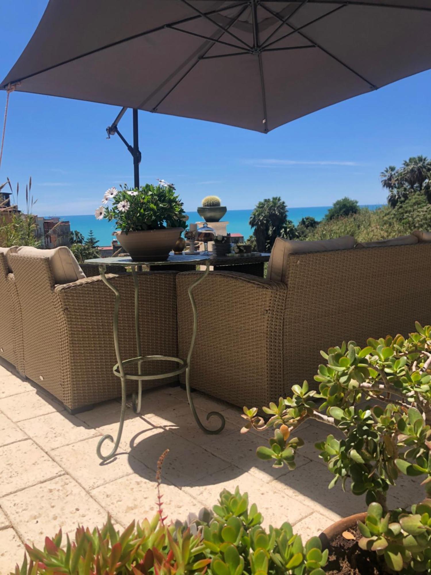 Casa Veranda Sul Mare Gela Bagian luar foto